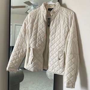New! Never worn, light weight jacket great for the Spring!!!